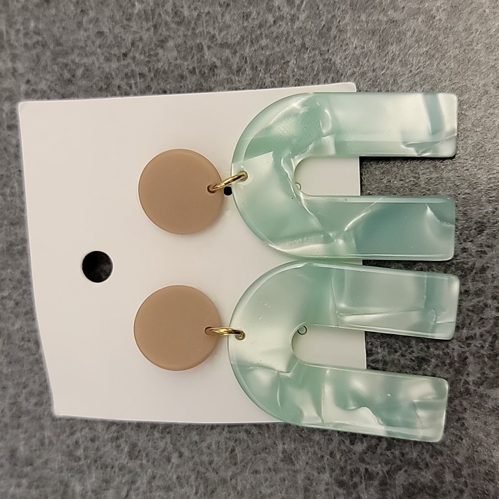 Bohemian Style Green U Shaped Dangle Earrings